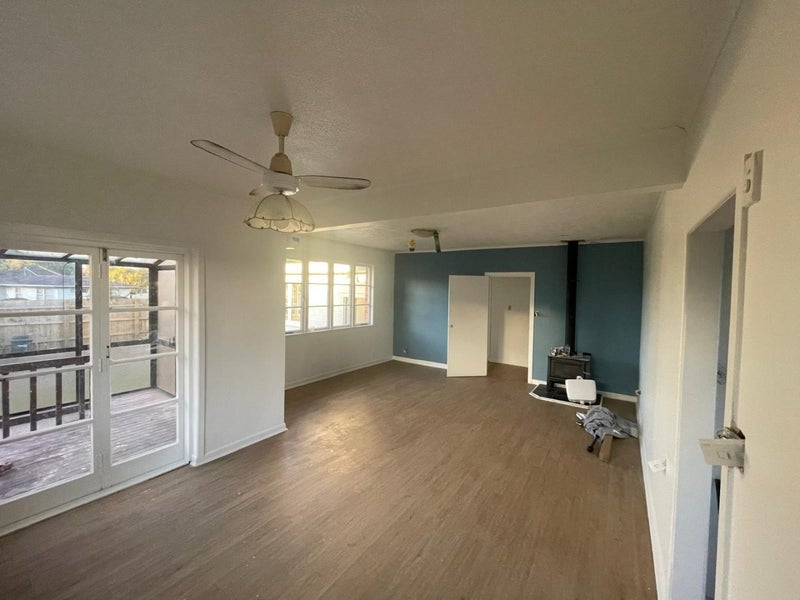 Image 1 of 20