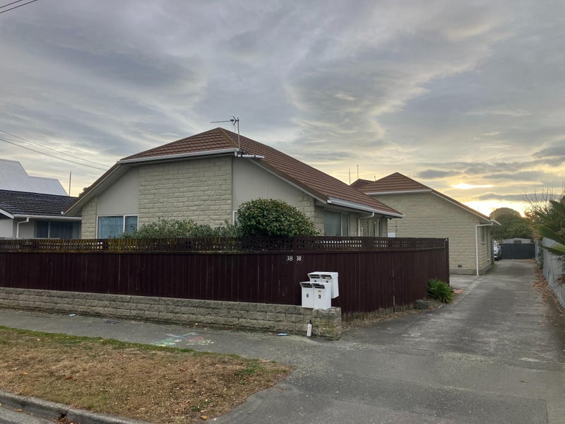 Image 1 of 8