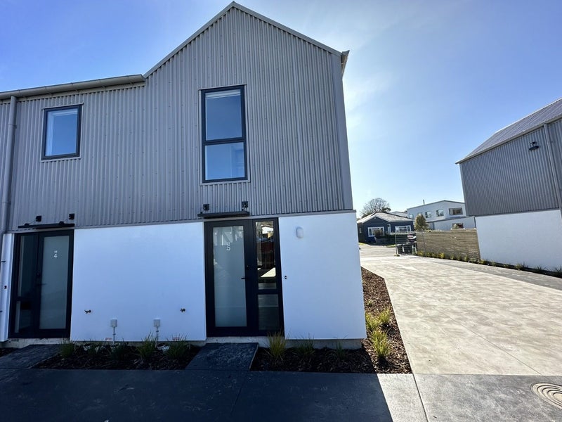 Image 1 of 17