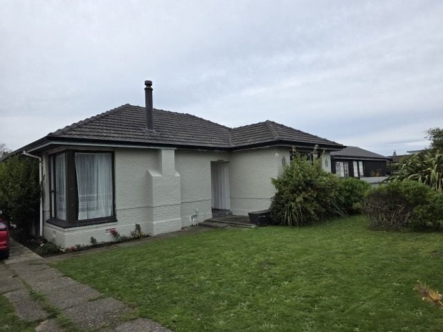 Image 1 of 8