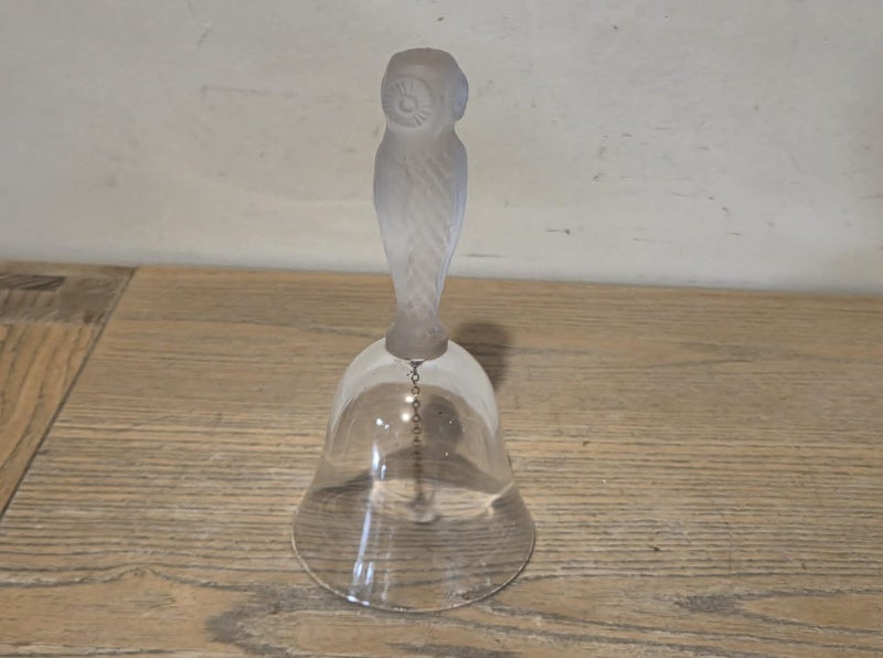 Vintage " Bayel Crystallin" (France) Frosted Owl Crystal Glass Bell Carousel 1