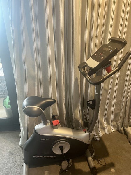 Proform 320 CSX+ Exercycle464466441960826880