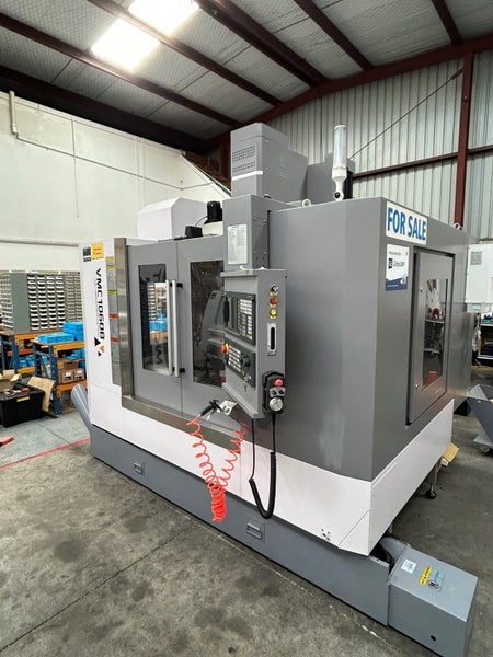 CNC Machining Center Carousel 1