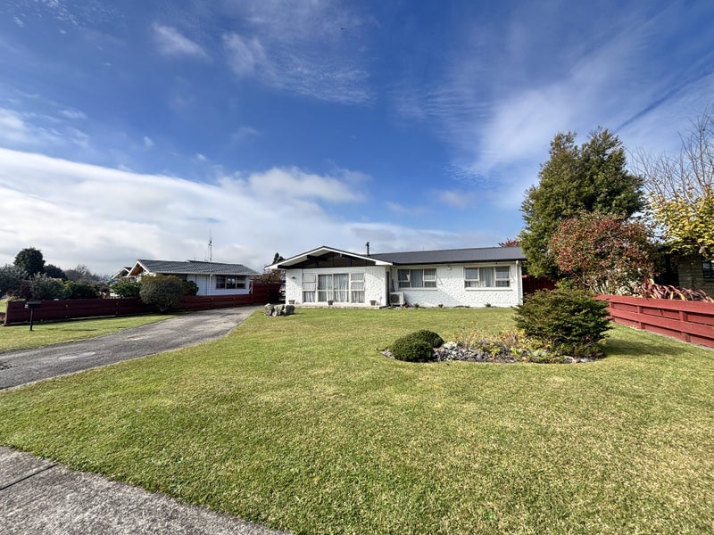 Image 1 of 25