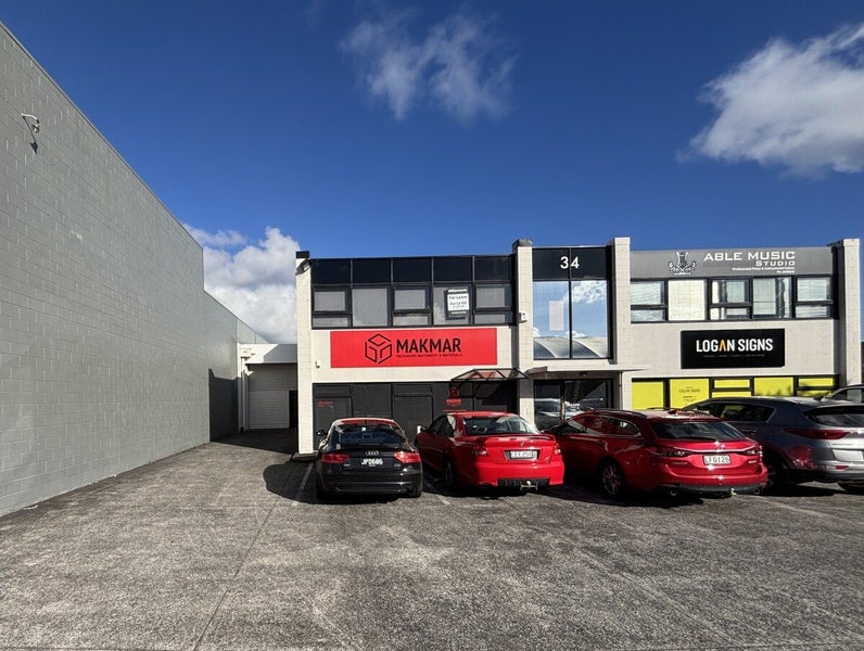 Image 1 of 11