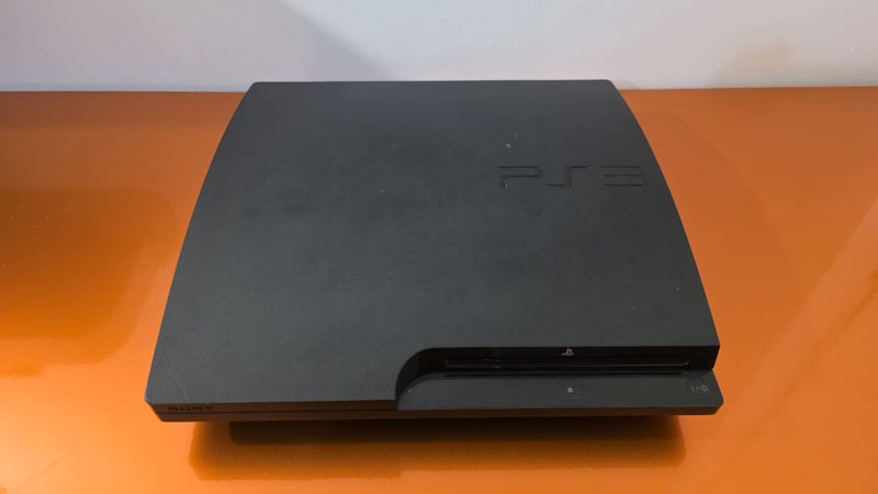 Sony PS3 Slim Console with Controller Carousel 2