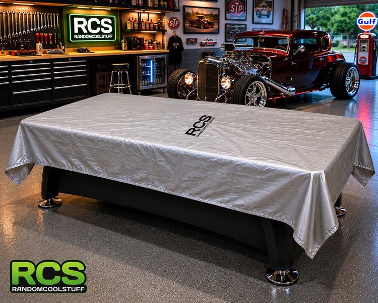Pool Table Cover. Fits 7 and 8 foot Tables. Waterproof. Carousel 1