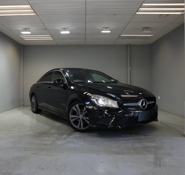 2015 Mercedes-Benz CLA 180 1600cc Turbo Petrol,...
