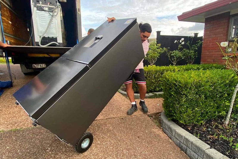 AUCKLAND'S HIGHEST RATED MOVERS - 450+ REVIEWS Carousel 14