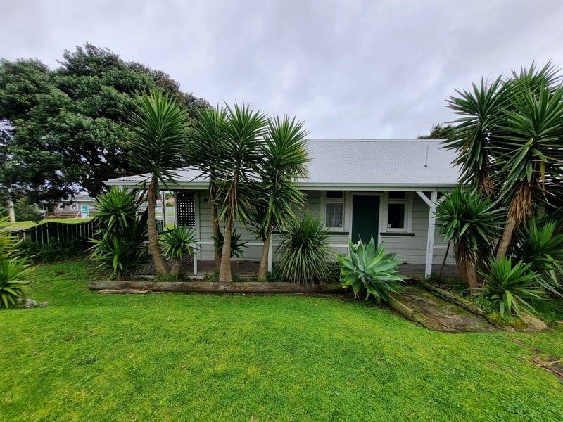 Image 1 of 8