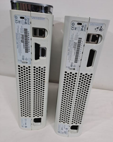 2x Xbox 360 Consoles + Accessories (Parts / Repair) Carousel 3