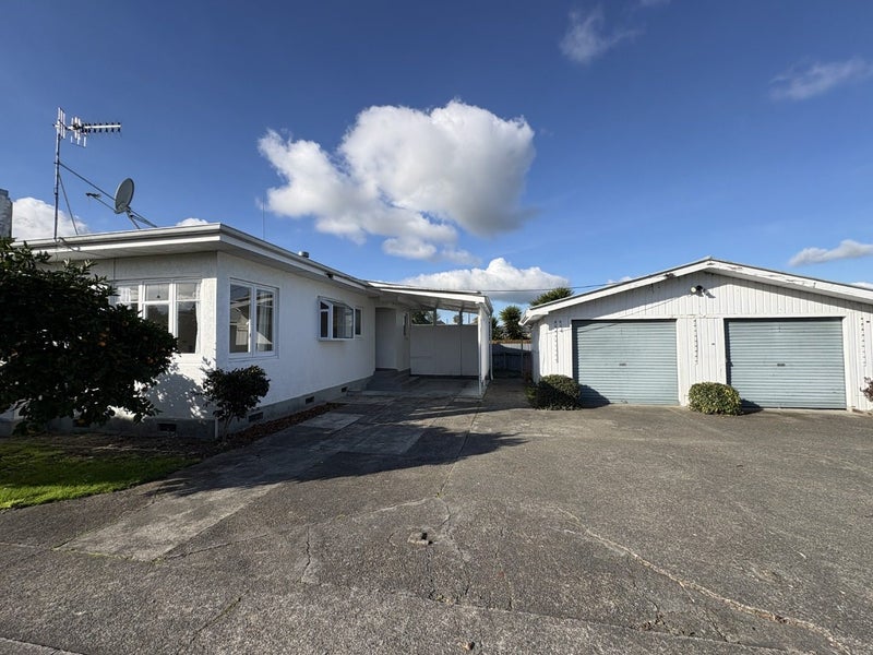 Image 1 of 20