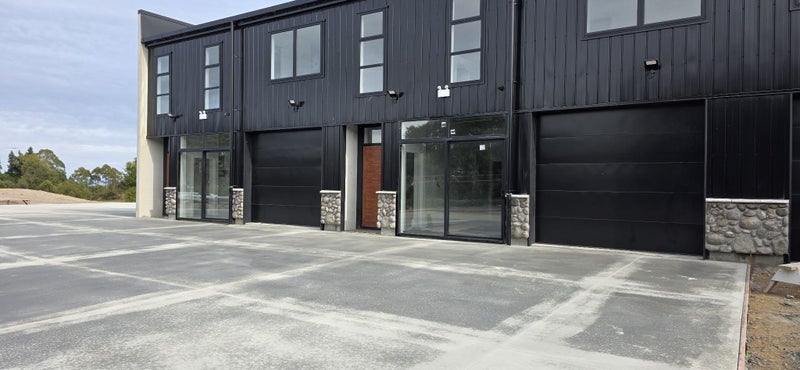 Image 1 of 25