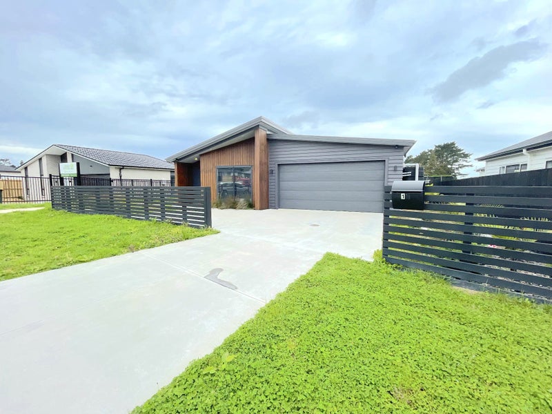 Image 1 of 8