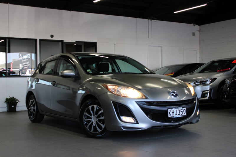 2009 Mazda Axela TRADE IN SPECIAL!