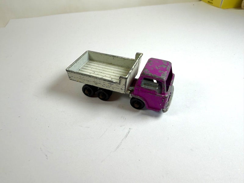 FORD TRUCK. Fun Ho! No 48. ... cb45 Carousel 1
