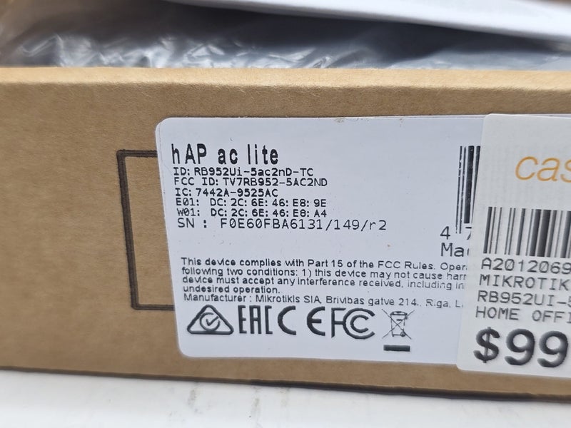 MikroTik hAP ac lite – RB952Ui-5AC2ND-TC Dual-Band Router Carousel 2