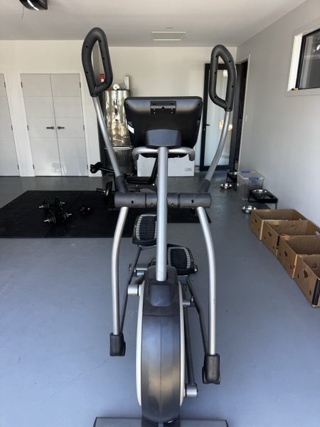 Cross trainer468940983705937921