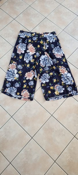 Whistle Pants size 18 Stylebubble Carousel 1