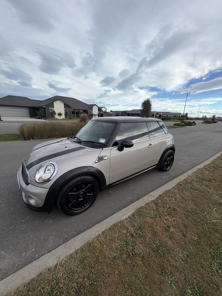 2013 MINI Cooper469088564266946560