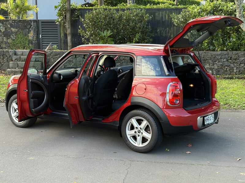 2013 MINI One Crossover469789744448163844