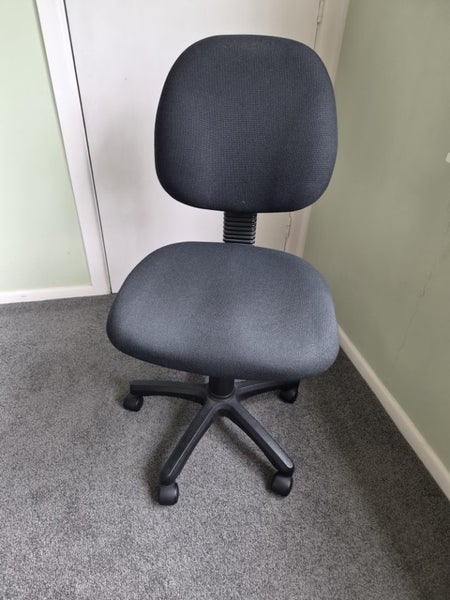 Office Chair Carousel 2