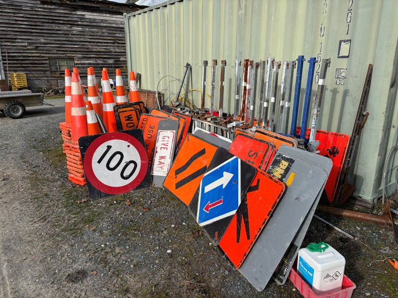Traffic Management hardware bulk lot Carousel 2