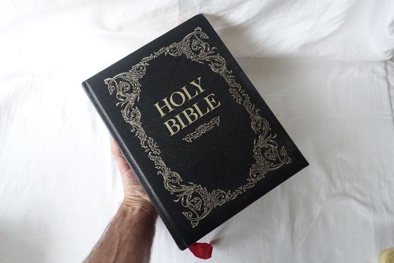Holy Bible Authorized KJV1982 Words of Christ in Red Large Bible KJV (SKU BK29) Carousel 2