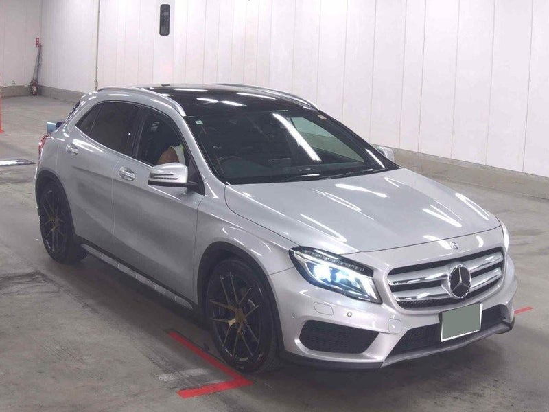 2014 Mercedes-Benz GLA 250 Sunroof, AMG Exclusi...
