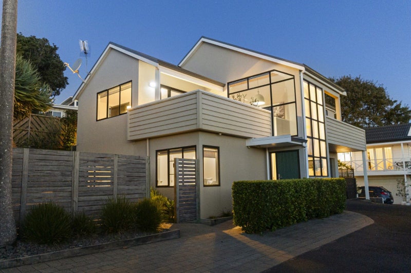 Image 1 of 19