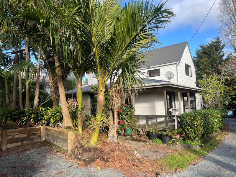 Image 1 of 14
