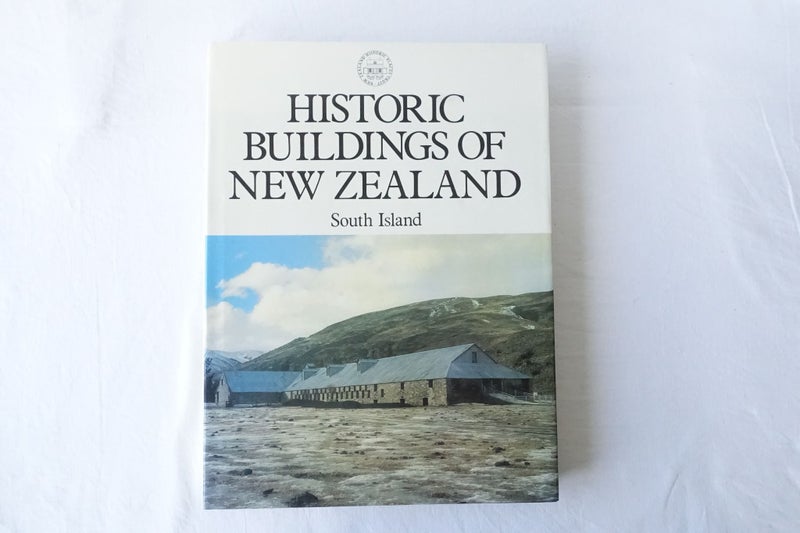 Historic Buildings of New Zealand - South Island (SKU BK15) Carousel 1