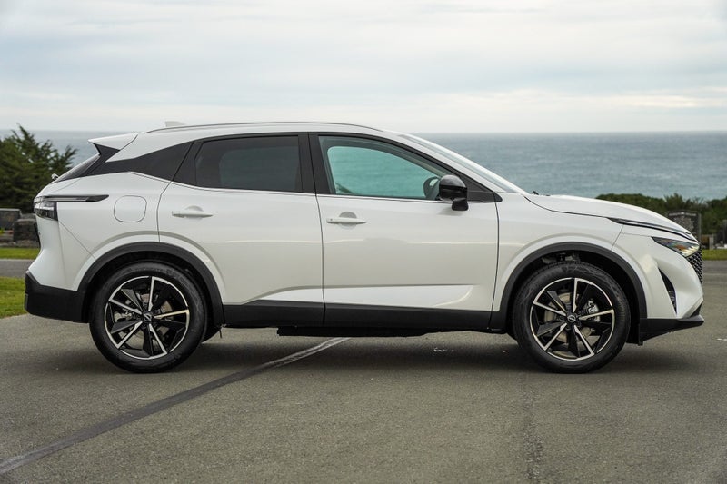 2026 Nissan Qashqai Ti E-Power 1.5Peh/Hd, photo 2