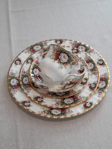 Royal Albert Tea set and Dinner set