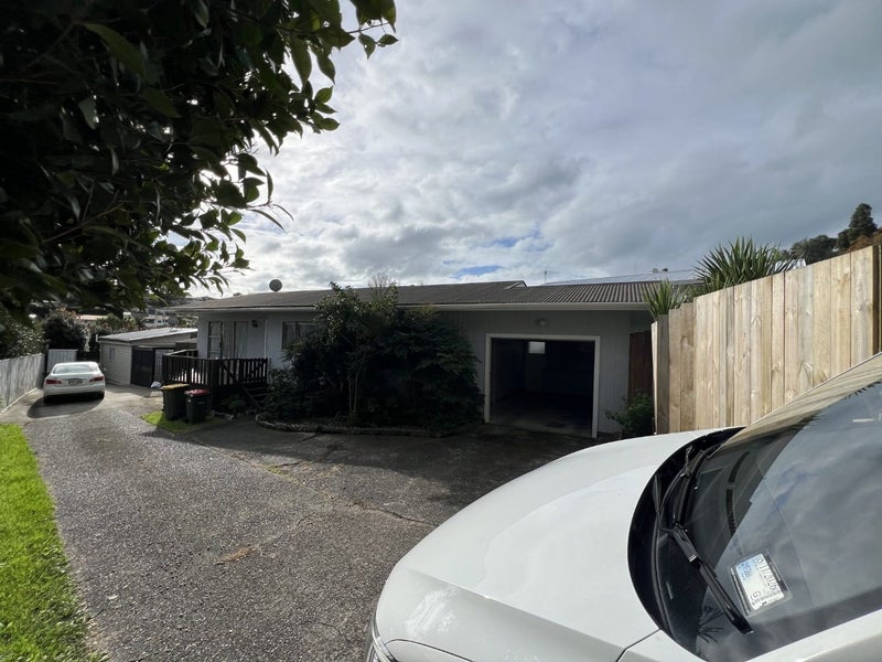Image 1 of 18