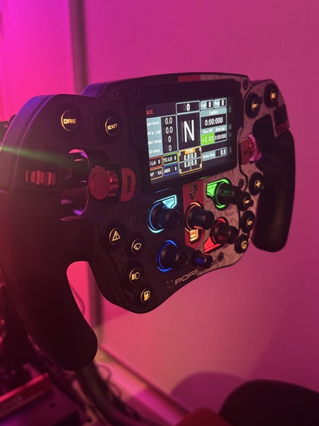 Simagic FX pro wheel Carousel 2