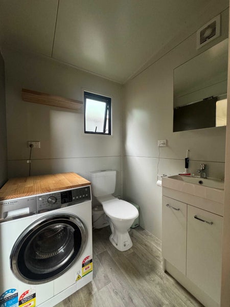 House Me tiny home Carousel 2
