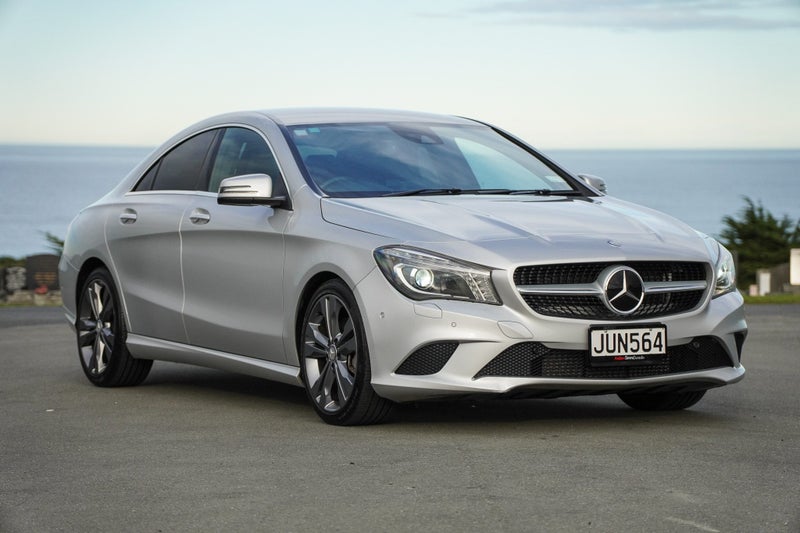 2015 Mercedes-Benz CLA 180