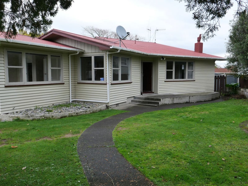 Image 1 of 18