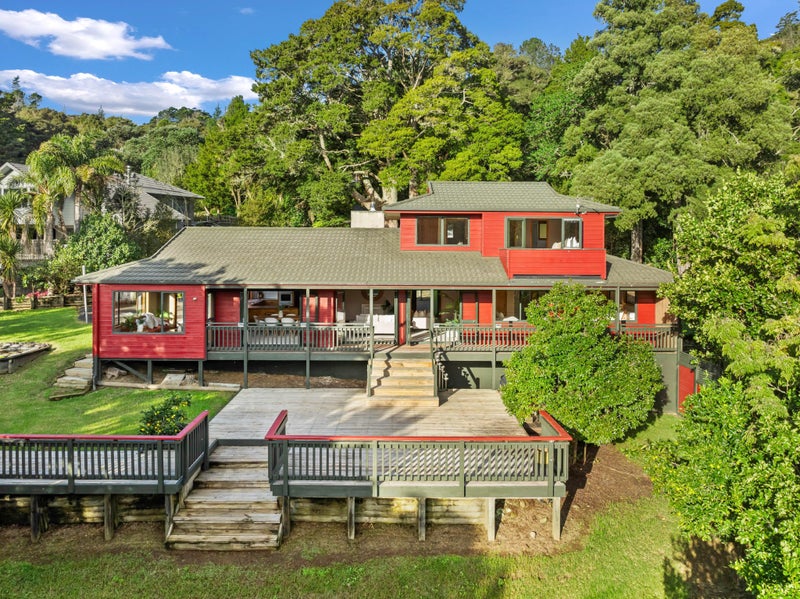 Private Whareora Retreat - Owners Have Moved