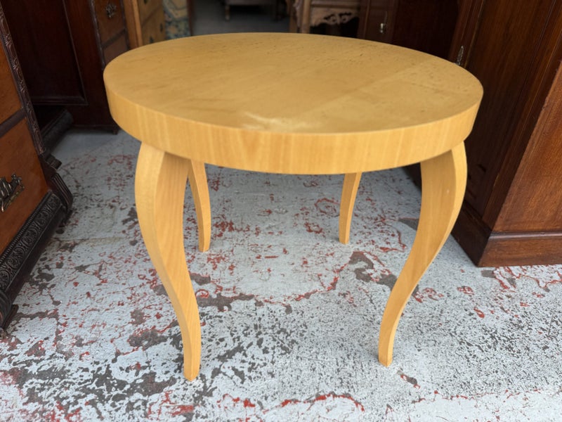 A Quality NZ Made Circular Side Table Carousel 20