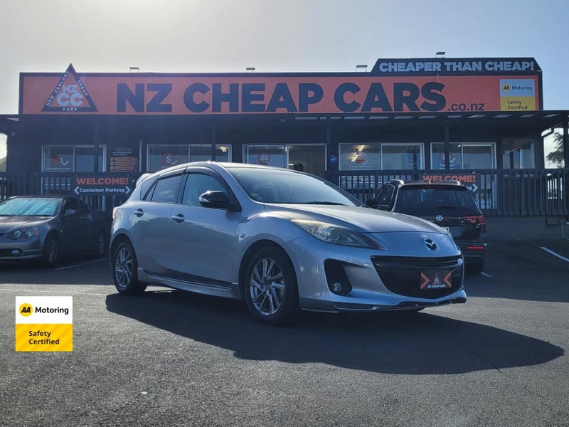 2013 Mazda Axela