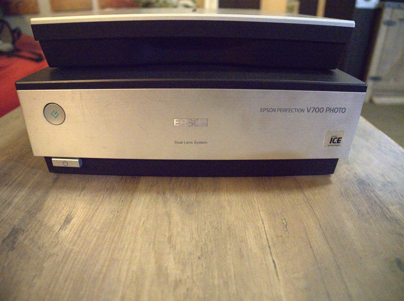 Epson V700 Scanner475606450239580162