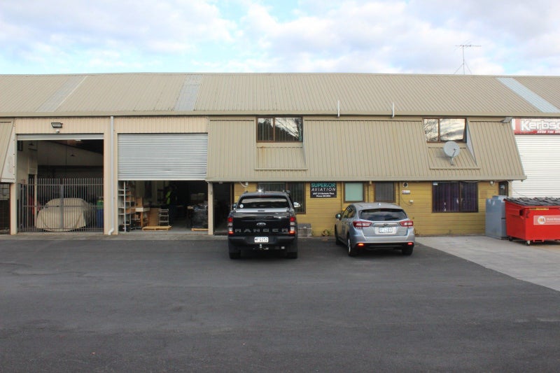 Image 1 of 14