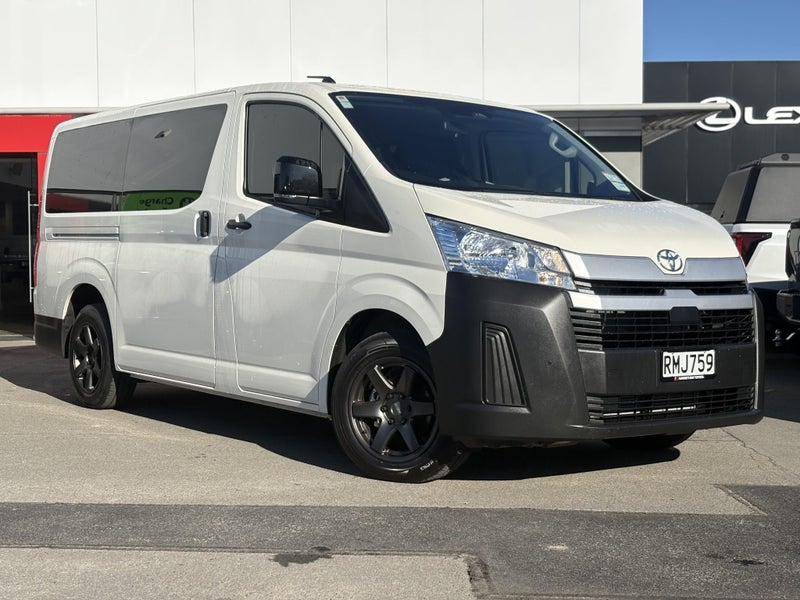 2025 Toyota Hiace ZR 2.8DT 6AT RWD GVN/5D/2S