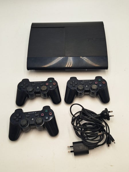 * 500GB Super Slim PS3 Console, 3 Dualshock Controllers & Cables! * Carousel 1