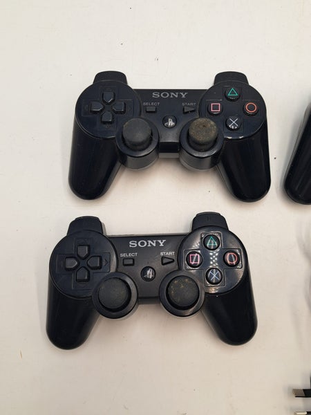 * 500GB Super Slim PS3 Console, 3 Dualshock Controllers & Cables! * Carousel 2