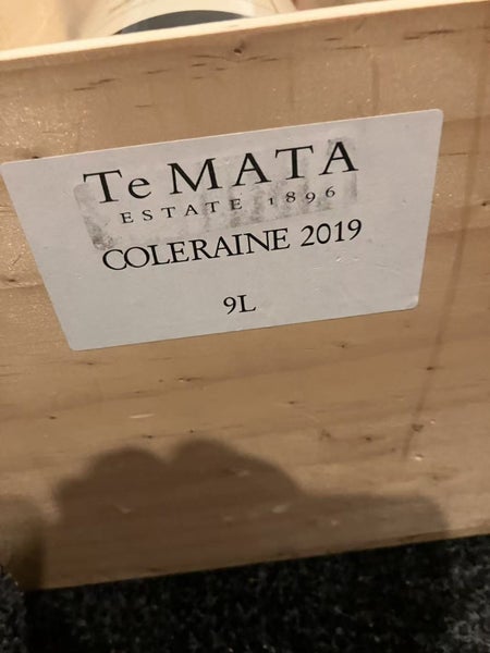 1$RES Te Mata Coleraine 9L '24 (Salmanazar) 2019 empty wine bottle display Carousel 2