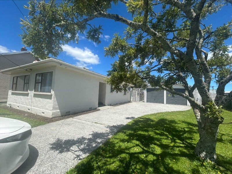 Image 1 of 10