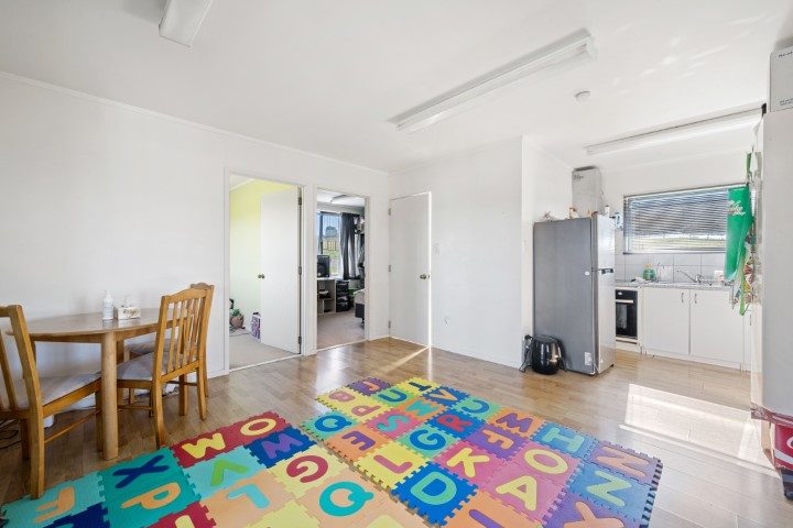 Image 1 of 11